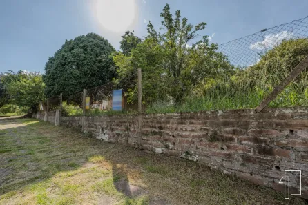 Lote/Terreno à venda, 227m² no Padre Reus, São Leopoldo