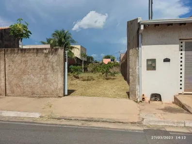 Lote/Terreno à venda, 250m² no Jardim Imperial, Cuiabá