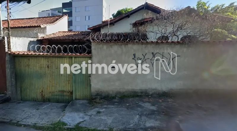 Casa com 4 quartos — Itapoã, Belo Horizonte