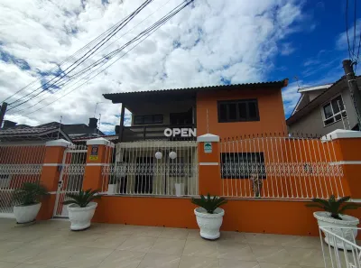 Sobrado com 4 Quartos à venda, 220m² no Centro, Canoas