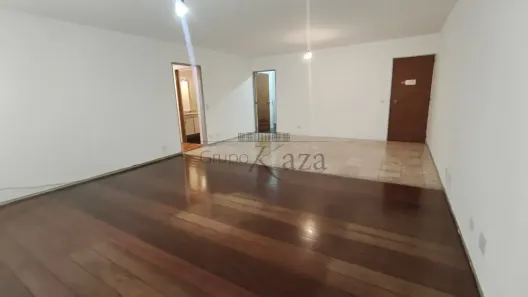 Apartamento com 3 Quartos para alugar, 137m² no Itaim Bibi, São Paulo