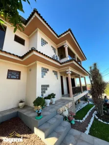 Casa com 4 Quartos à venda, 325m² no Bonfim, Santa Cruz do Sul