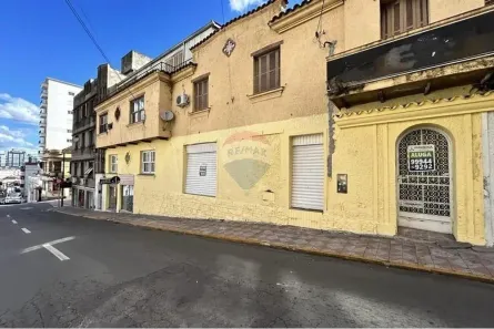 Ponto Comercial para alugar, 150m² no Centro, Santa Maria