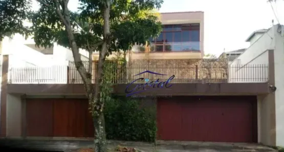 Imóvel Comercial com 3 Quartos para alugar, 322m² no Jardim Guedala, São Paulo