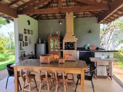 Casa de Condomínio com 3 Quartos à venda, 250m² no Recanto dos Nobres I, Agudos