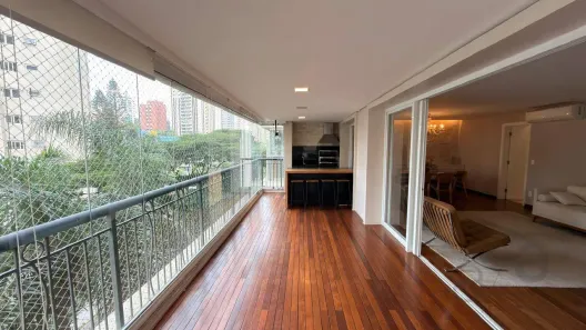 Apartamento com 3 Quartos à venda, 226m² no Vila Nova Conceição, São Paulo