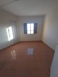Casa com 1 Quarto para alugar, 40m² no Jardim Tietê, São Paulo