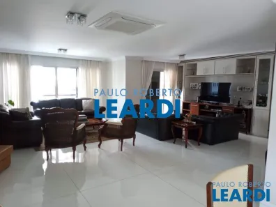 Apartamento com 3 Quartos à venda, 210m² no Itaim Bibi, São Paulo