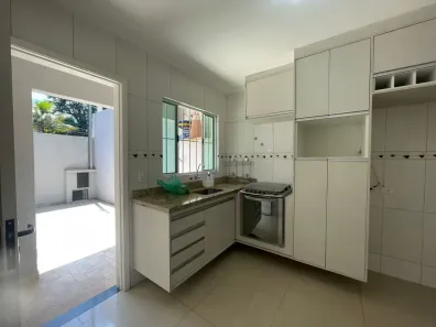 Casa com 2 Quartos para alugar, 85m² no Jardim Taboão, São Paulo