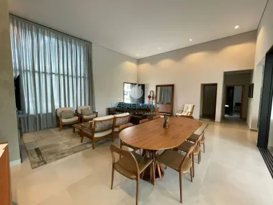 Casa de Condomínio com 4 Quartos para venda ou aluguel, 300m² no Condomínio Residencial Mont Blanc, São José dos Campos