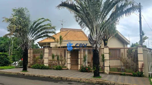 Casa com 3 Quartos à venda, 230m² no Jardim Vila Rica, Cambé