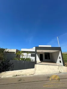 Casa de Condomínio com 3 Quartos à venda, 180m² no Condomínio Portal da Serra, Bragança Paulista