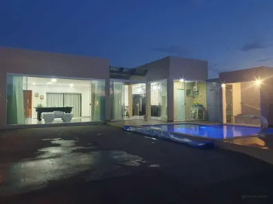 Casa de Condomínio com 3 Quartos à venda, 180m² no São Mateus, São Pedro da Aldeia