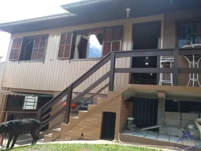 Casa com 3 Quartos à venda, 90m² no Charqueadas, Caxias do Sul
