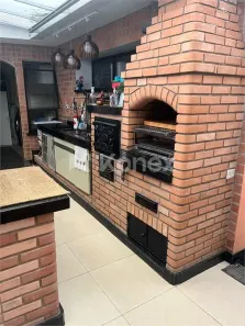 Sobrado com 4 Quartos à venda, 305m² no Jardim Leonor Mendes de Barros, São Paulo