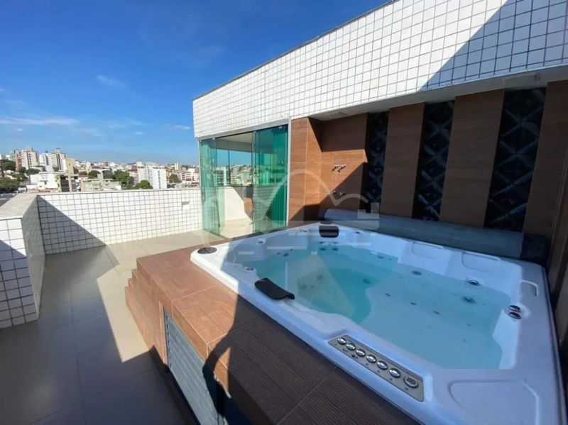 Cobertura com 4 quartos — Castelo, Belo Horizonte