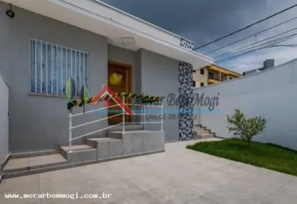 Casa com 3 Quartos à venda, 108m² no Vila Oliveira, Mogi das Cruzes