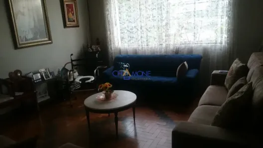 Casa com 3 Quartos à venda, 264m² no Carlos Prates, Belo Horizonte