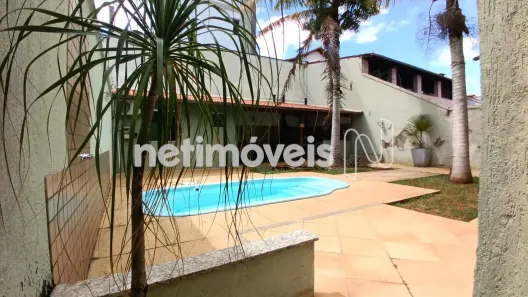 Casa com 3 Quartos à venda, 360m² no Santa Amélia, Belo Horizonte
