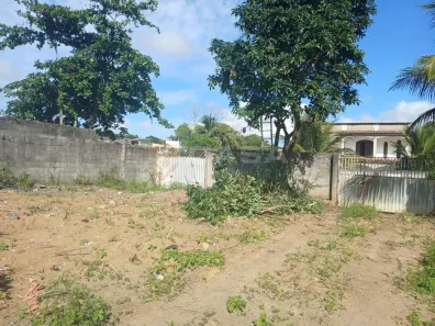 Casa com 2 Quartos à venda, 600m² no Castelândia, Serra