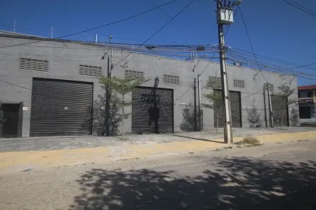 Galpão/Depósito/Armazém para alugar, 452m² no Barroso, Fortaleza