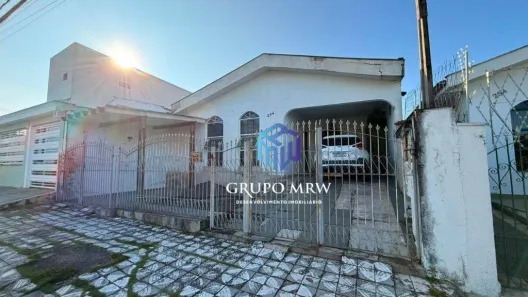 Casa com 4 Quartos à venda, 204m² no Jardim Leocádia, Sorocaba