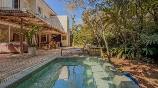 Casa de Condomínio com 4 Quartos à venda, 260m² no Bairro de Juquehy, São Sebastião