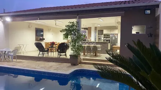 Casa com 3 Quartos à venda, 400m² no Centro, Votorantim