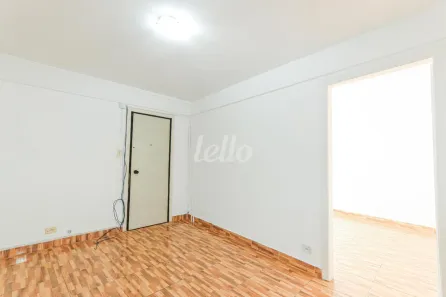 Sala Comercial para alugar, 110m² no Penha de França, São Paulo