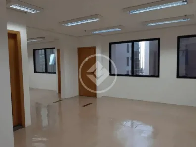 Sala Comercial para venda ou aluguel, 37m² no Vila Olímpia, São Paulo