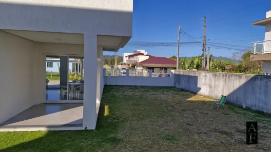 Apartamento com 2 Quartos à venda, 100m² no Ambrósio, Garopaba