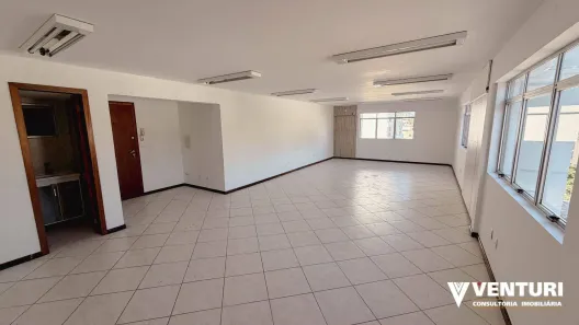 Sala Comercial para alugar, 90m² no Centro, Blumenau