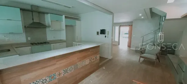 Sobrado com 3 Quartos para alugar, 144m² no Parque Amazônia, Goiânia