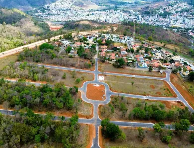 à venda, 360m² no Maria Cândida, Pedro Leopoldo