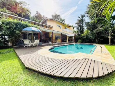 Casa com 5 Quartos à venda, 320m² no Toninhas, Ubatuba
