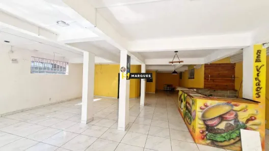 Sala Comercial para alugar, 180m² no Fátima, Joinville
