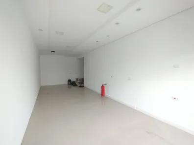 Ponto Comercial para alugar, 52m² no Vila Moinho Velho, São Paulo