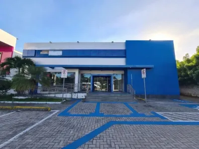 Ponto Comercial com 6 Quartos para alugar, 560m² no Nova Parnamirim, Parnamirim