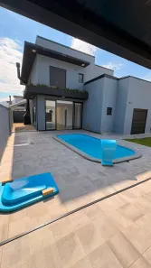 Casa de Condomínio com 5 Quartos para alugar, 350m² no Cachoeira do Bom Jesus, Florianópolis