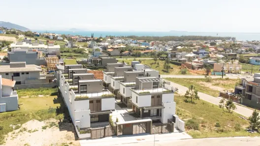 Casa com 2 Quartos à venda, 130m² no , Garopaba