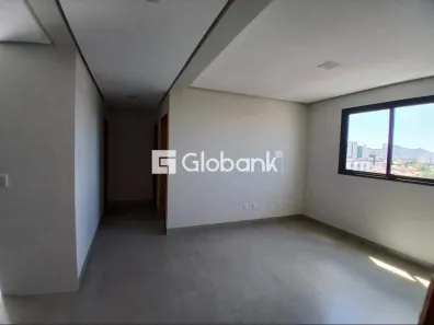 Apartamento com 2 Quartos à venda, 73m² no Cândida Câmara, Montes Claros