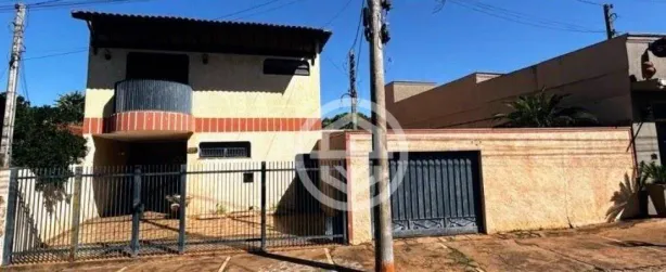 Casa com 4 Quartos à venda, 257m² no Centro, Barretos