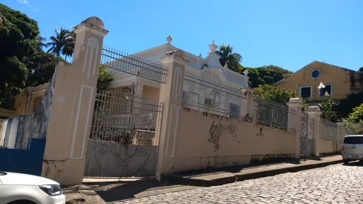 Casa com 6 Quartos à venda, 1000m² no Carmo, Olinda