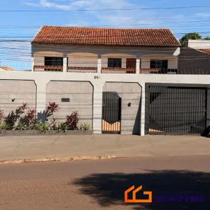 Sobrado com 5 Quartos à venda, 322m² no Vila Ipiranga, Campo Grande