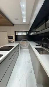 Casa de Condomínio com 3 Quartos à venda, 154m² no Jardim Vitória, Goiânia