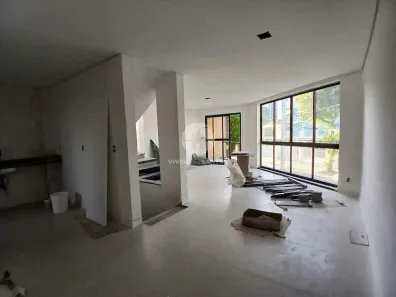 Casa com 3 Quartos à venda, 230m² no Embaré, Santos