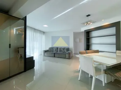 Apartamento com 3 Quartos para alugar, 131m² no Centro, Balneário Camboriú
