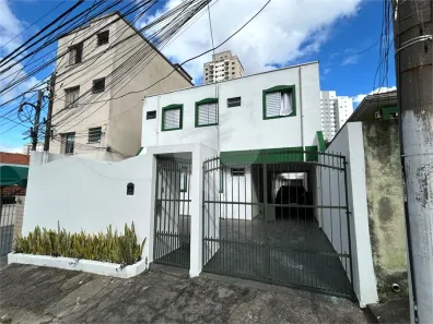 Prédio Comercial para alugar, 240m² no Chácara Inglesa, São Paulo
