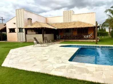 Fazenda/Sítio com 2 Quartos à venda, 197m² no , Mendonça