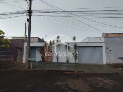 Casa com 2 Quartos à venda, 70m² no Laranjeiras, Uberlândia